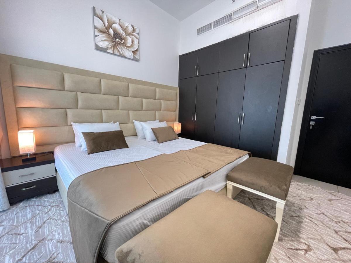 منزل للإقامة Private Gorgeous With Marina View With Shared Kitchen In Shared