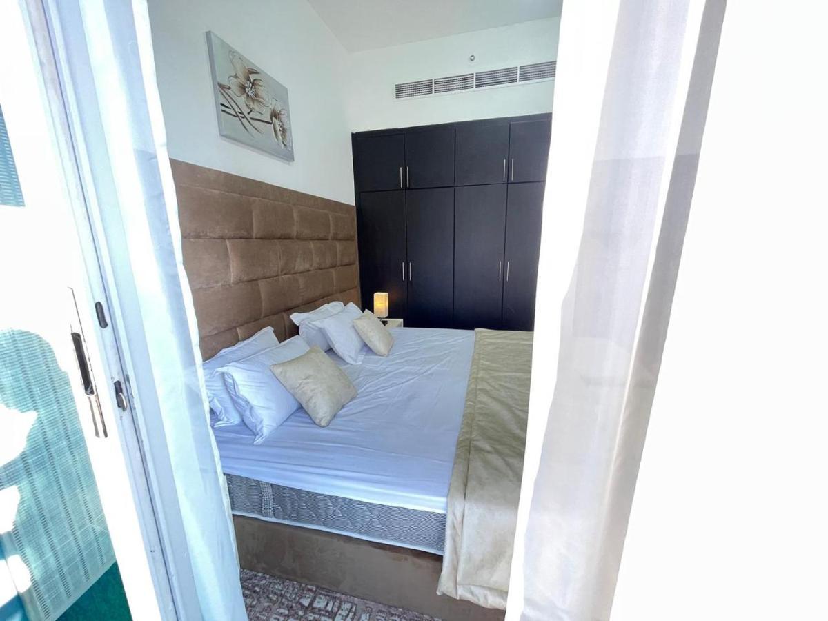 Private Gorgeous With Marina View With Shared Kitchen In Shared منزل للإقامة